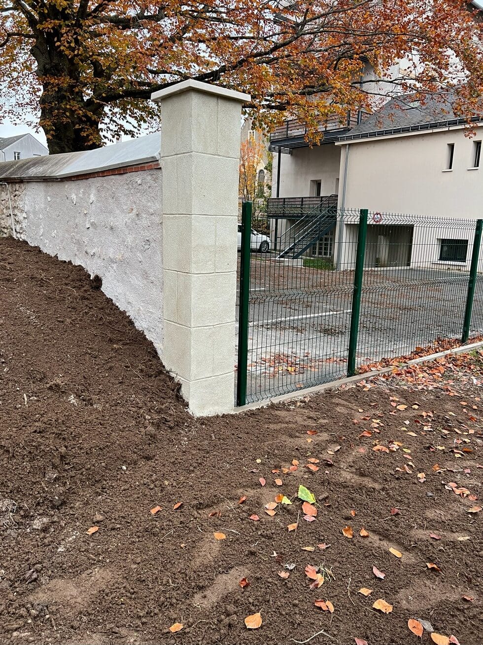 Construction d'un mur en moellons Construction d'un mur en moellons